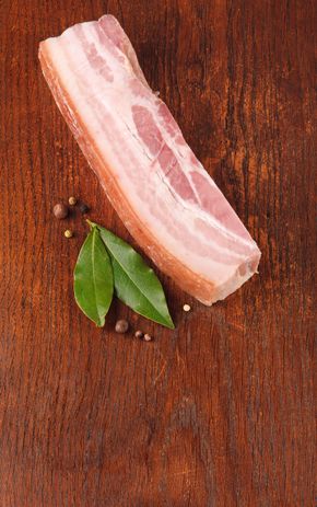 La Poitrine de porc plate cuite nature
