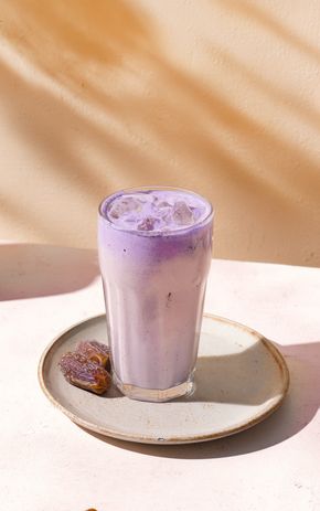 Le Ube Latte coco