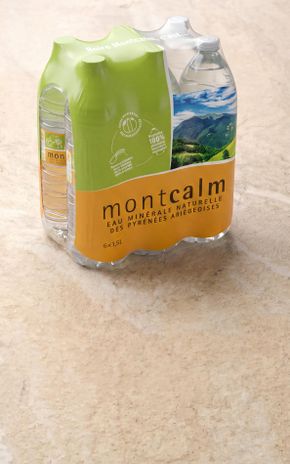 Les Bouteilles d'eau minérale 1.5l "Montcalm" (vendues par pack de 6)
