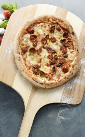 La Pizza mozza et tomates cerises