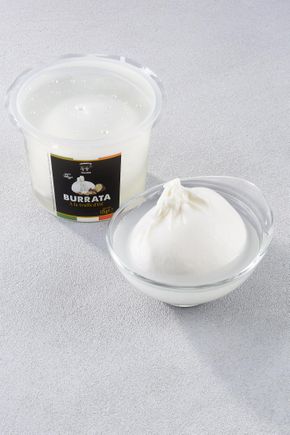 La Burrata des Pouilles à la truffe d'été