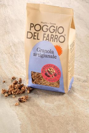 Le Granola artisanal aux myrtilles rouges et noix "Poggio del Farro"