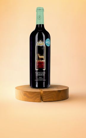 Le Vin rouge "Les Roques de Cana" Cahors AOP