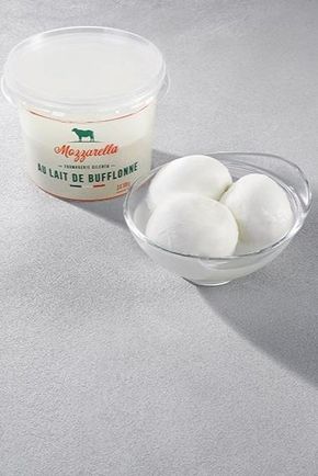 La Mozzarella Di Bufala